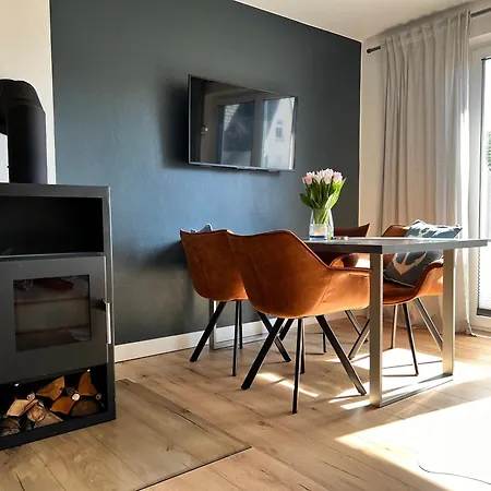 Anker Mit 2 Doppelhaushaelften Appartement Karlshagen