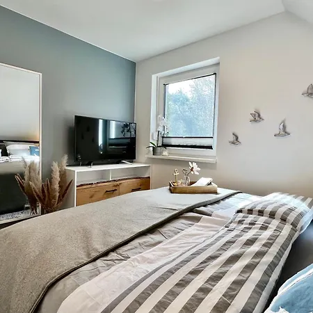 Anker Mit 2 Doppelhaushaelften Karlshagen