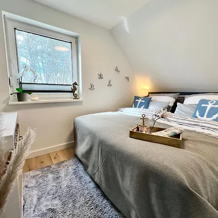 Anker Mit 2 Doppelhaushaelften Appartement Karlshagen