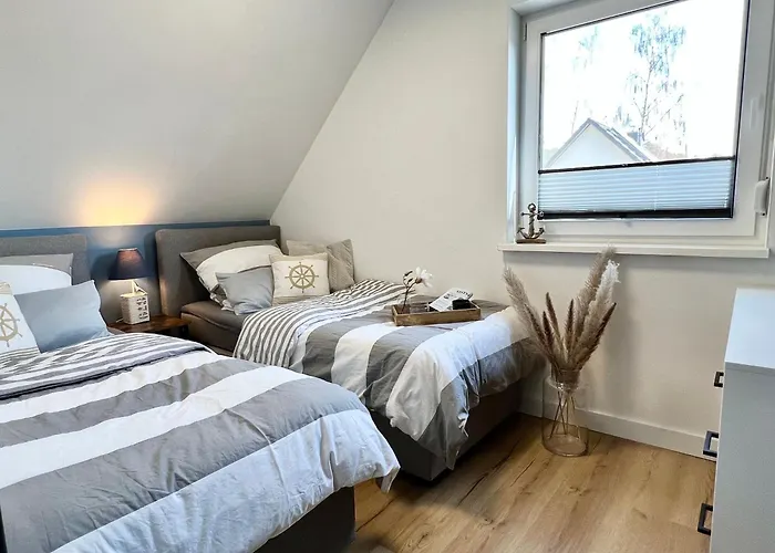 Anker Mit 2 Doppelhaushaelften Apartmán Karlshagen